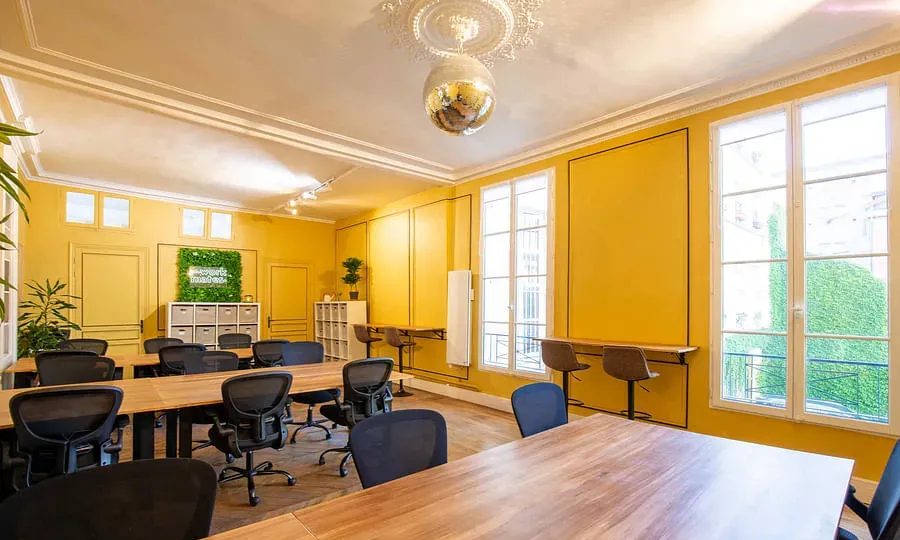 32 Rue du Faubourg Poissonnière — photo 3