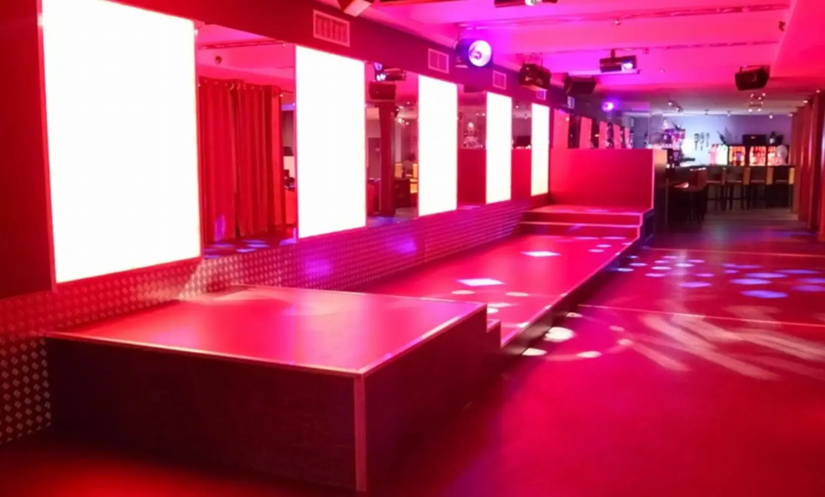 Le Smile Club — photo 2