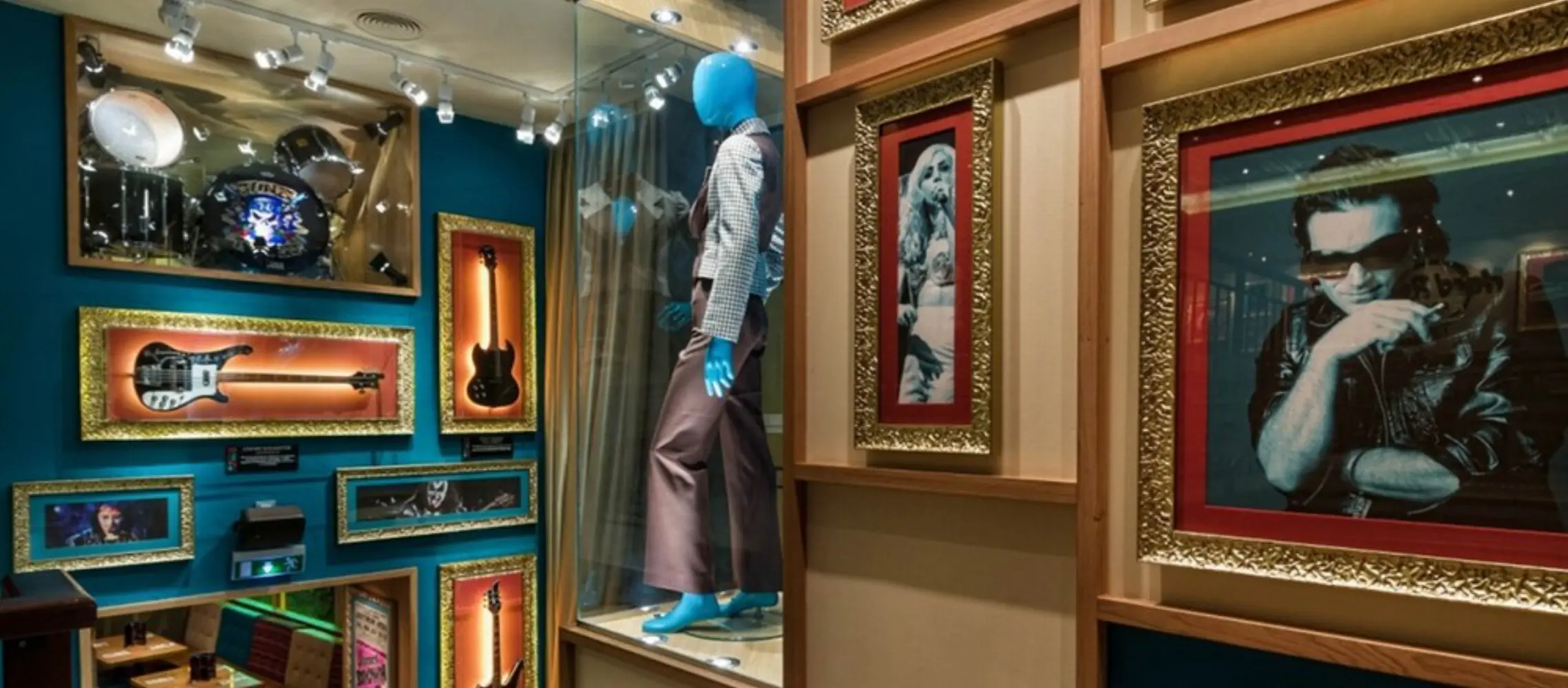 Hard Rock Cafe — photo 5