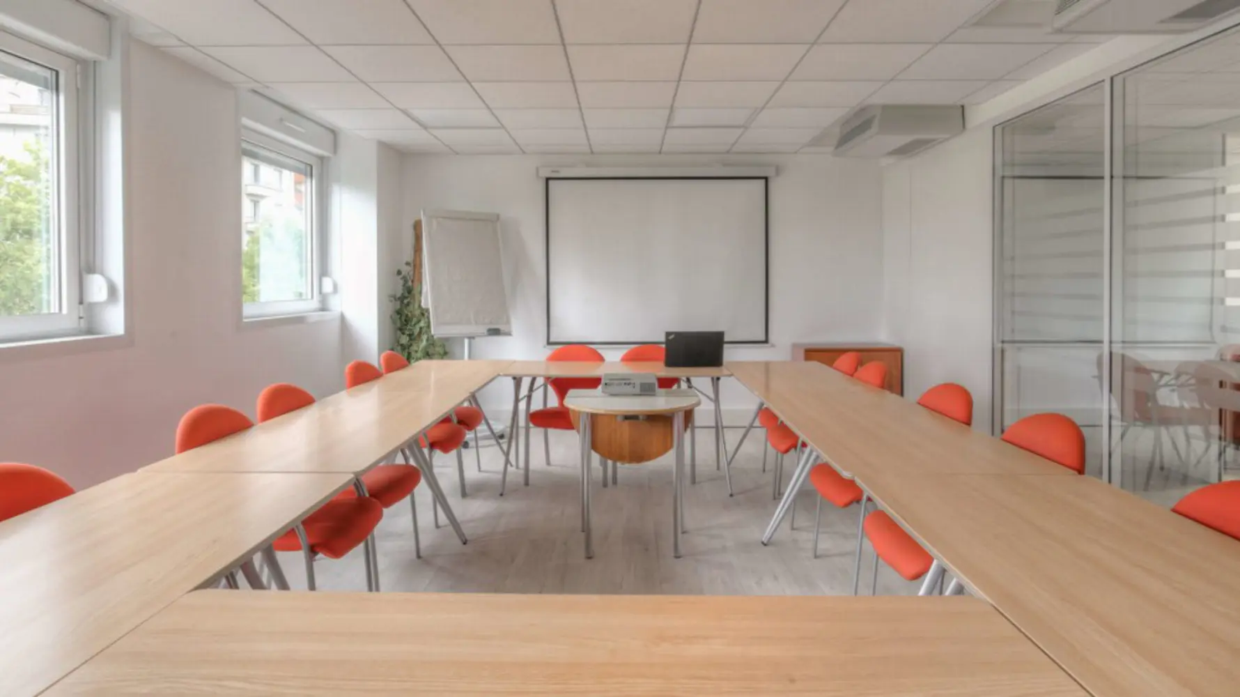 Berthelot Entreprises | Domiciliation, location de bureaux & salles de réunion | Lyon — photo 2