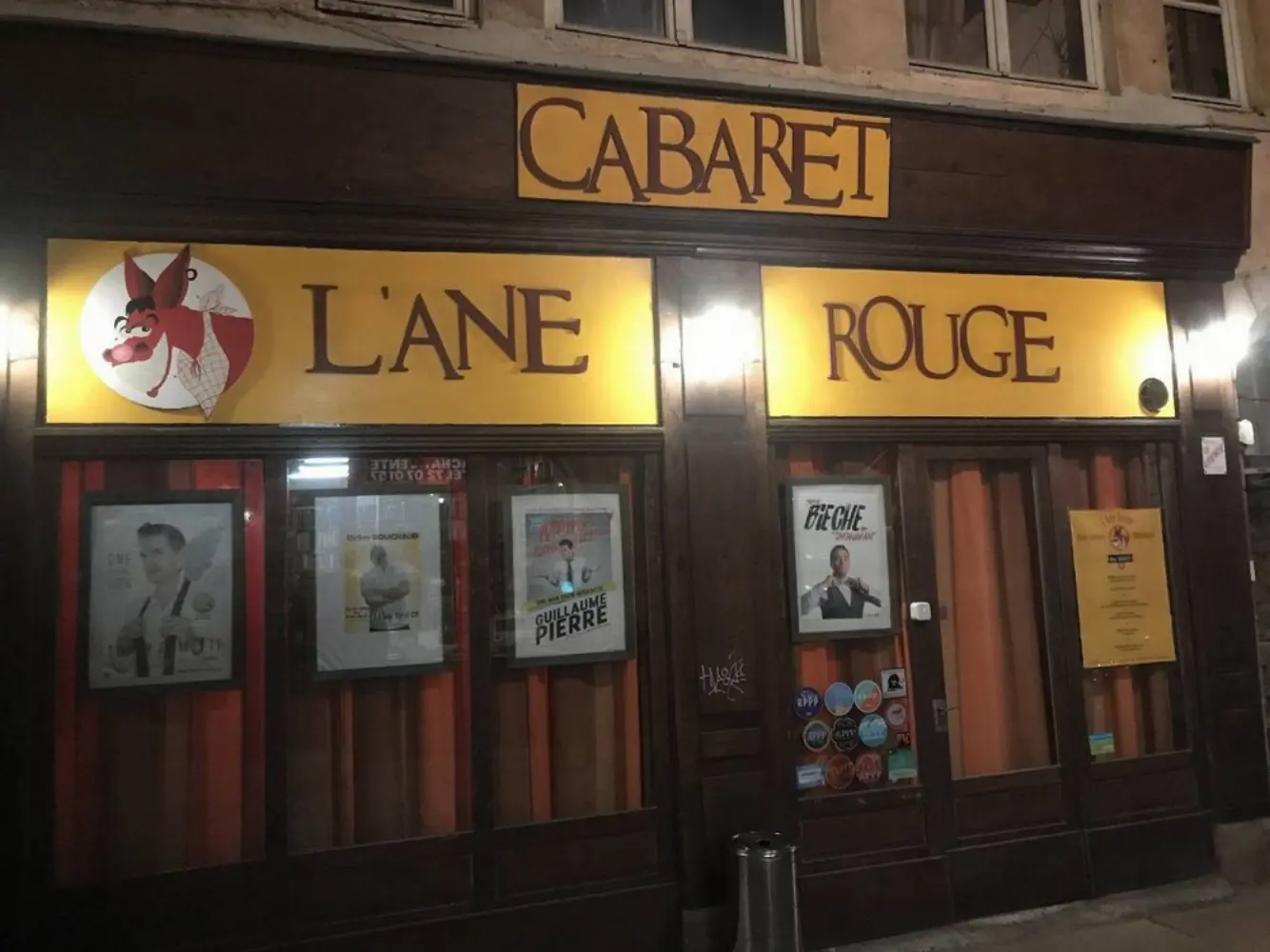 Cabaret L'ane Rouge Dîner Spectacle
