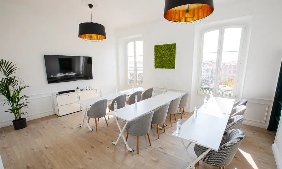 L'APPARTEMENT - Salle de réunion — photo 2
