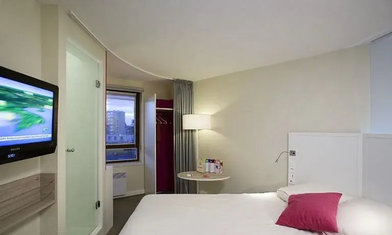 ibis Styles Lille Centre Gare Beffroi — photo 5
